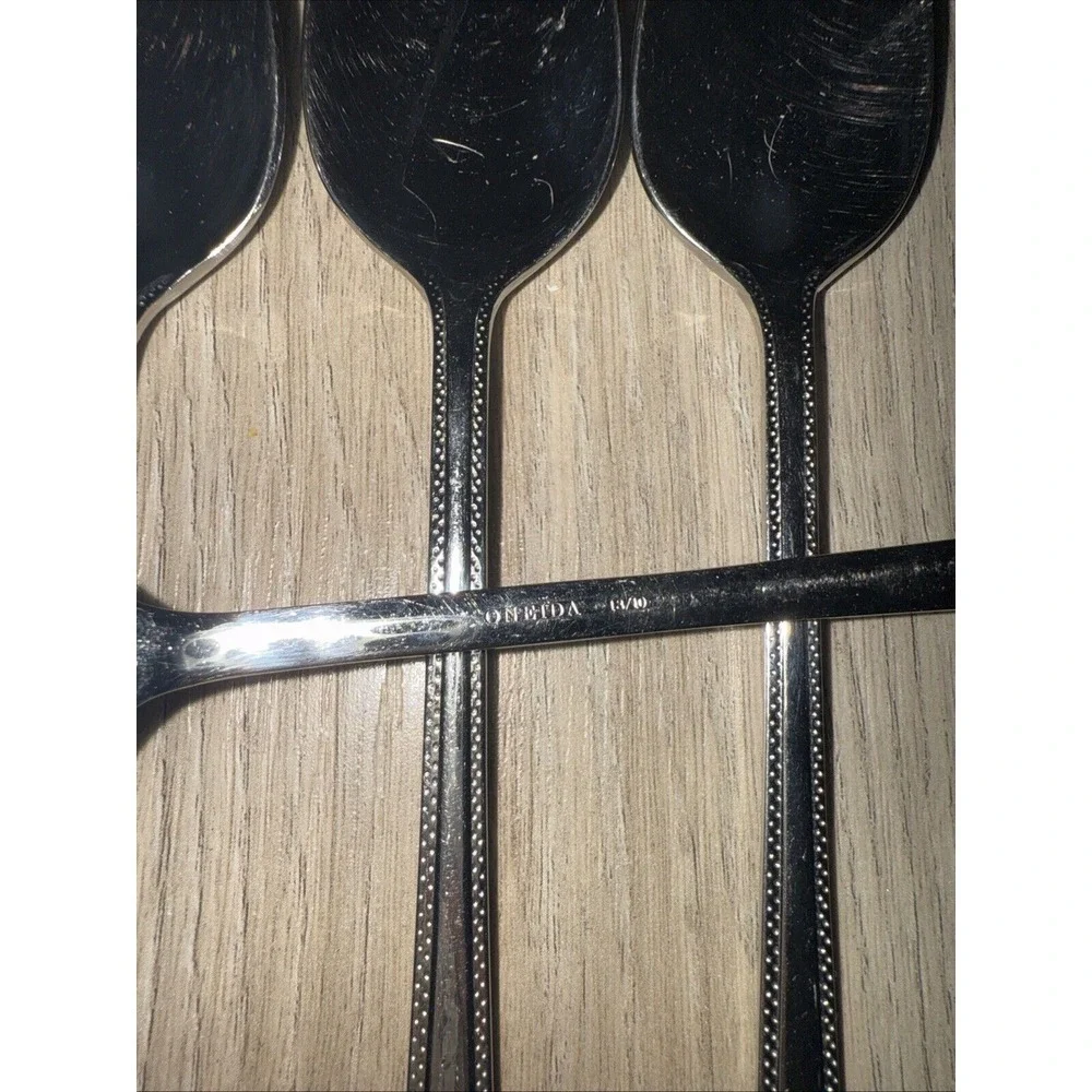 4 PCs Oneida SAVORY Stainless‎ 18/10 Oval Place Spoons Silverware Flatware